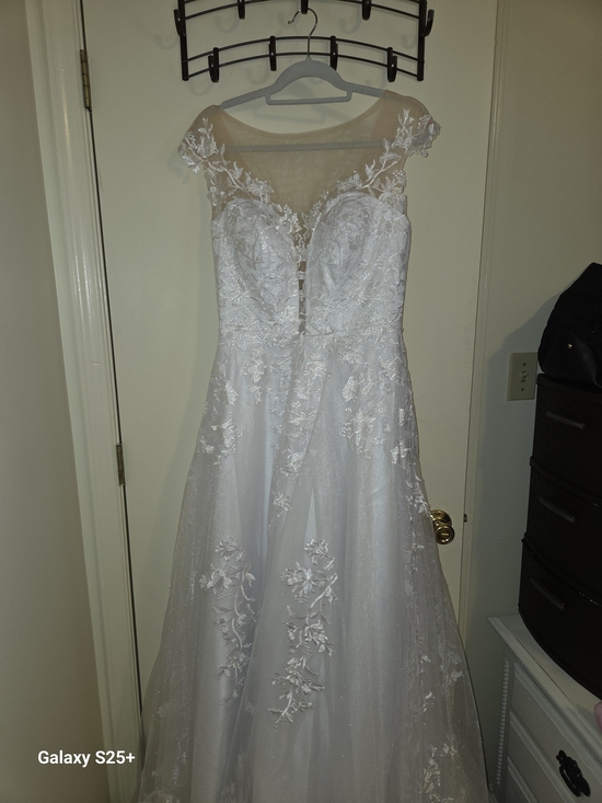 Dresses & Skirts - Illusion Neckline Lace A-Line Bridal Gown in Ivory